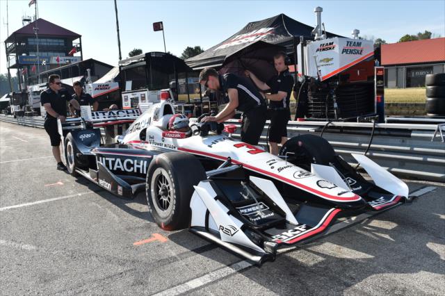 Helio Castroneves sits in his No. 3 Hitachi Chevrolet on pit lane during the team test at Mid-Ohio Sports Car Course -- Photo by: Chris Owens