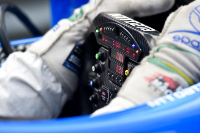 The steering wheel of Tony Kanaan at the ready during the team test at the Mid-Ohio Sports Car Course -- Photo by: Chris Owens
