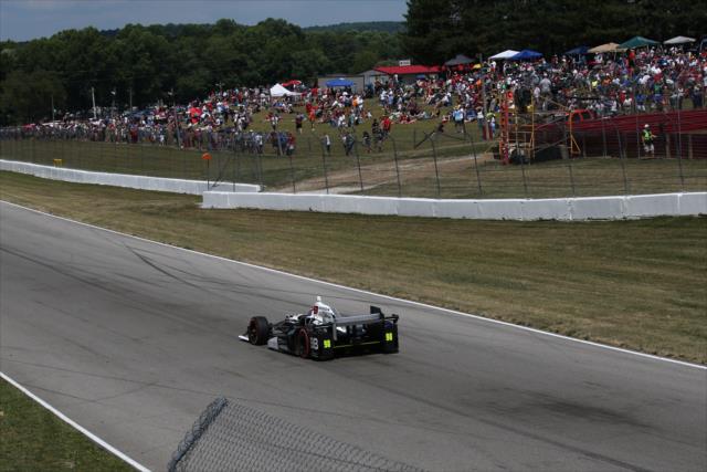 Alexander Rossi streams down the backstretch during the Honda Indy 200 at Mid-Ohio -- Photo by: Bret Kelley