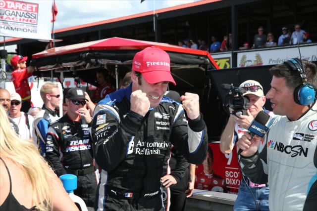 Simon Pagenaud celebrates on pit lane after his victory in the Honda Indy 200 at Mid-Ohio -- Photo by: Bret Kelley