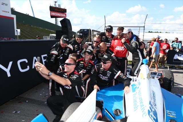 Simon Pagenaud and Team Penske with a Victory Lane selfie after winning the Honda Indy 200 at Mid-Ohio -- Photo by: Chris Jones