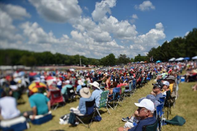 Fans pack the Turn 4-5 Esses area during the Honda Indy 200 at Mid-Ohio -- Photo by: Chris Owens