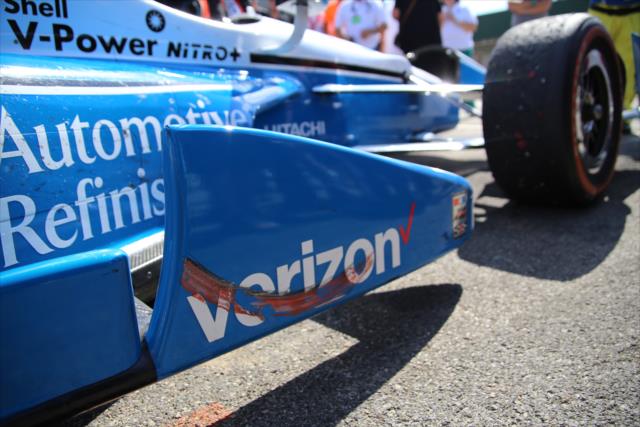 Battle scars adorn the No. 22 PPG Chevrolet of Simon Pagenaud following his win in the Honda Indy 200 at Mid-Ohio -- Photo by: Matt Fraver