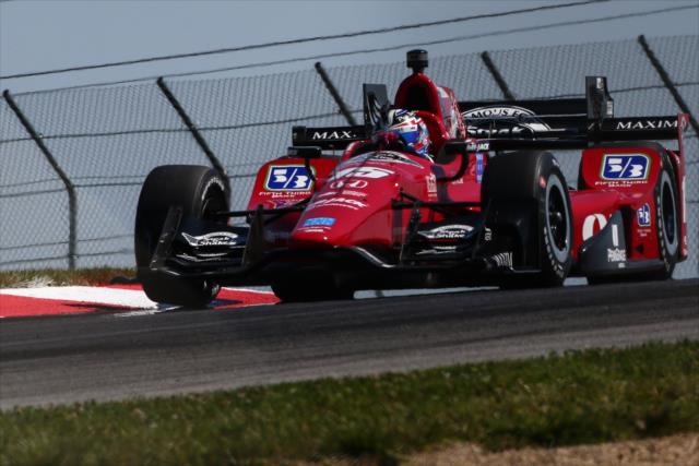 Graham Rahal throws his Honda into the Turn 2 Keyhole turn during the final warmup for the Honda Indy 200 at Mid-Ohio -- Photo by: Bret Kelley