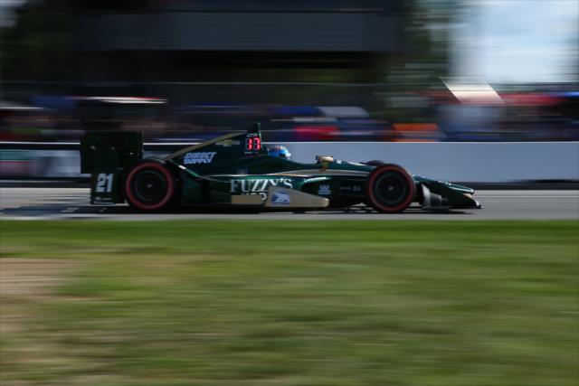 JR Hildebrand streaks down the frontstretch during the Honda Indy 200 at Mid-Ohio -- Photo by: Bret Kelley