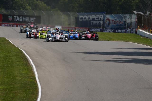 Will Power leads the field to the green flag to start the Honda Indy 200 at Mid-Ohio -- Photo by: Bret Kelley