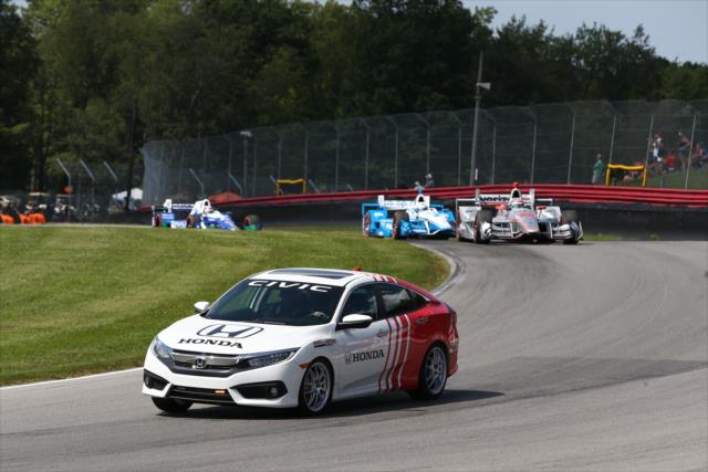 Sarah Fisher pilots the Honda Pace Car during the parade laps before the start of the Honda Indy 200 at Mid-Ohio -- Photo by: Chris Jones