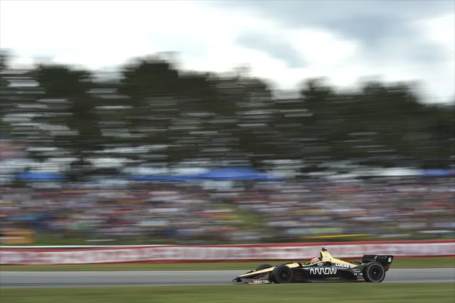 James Hinchcliffe races toward Turn 5 during the Honda Indy 200 at Mid-Ohio -- Photo by: Chris Owens