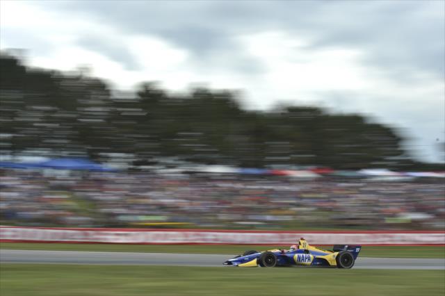 Alexander Rossi races toward Turn 5 during the Honda Indy 200 at Mid-Ohio -- Photo by: Chris Owens