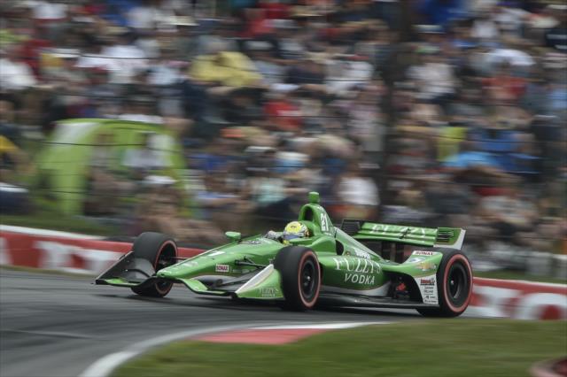 Spencer Pigot screams over the Turn 5 hill during the Honda Indy 200 at Mid-Ohio -- Photo by: Chris Owens
