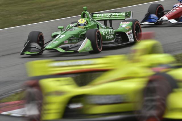 Spencer Pigot chases down the field entering Turn 5 during the Honda Indy 200 at Mid-Ohio -- Photo by: Chris Owens