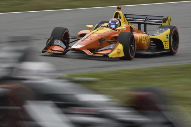 Zach Veach chases down the field entering Turn 5 during the Honda Indy 200 at Mid-Ohio -- Photo by: Chris Owens