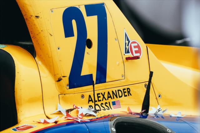 The No. 27 NAPA Auto Parts Honda of Alexander Rossi sits in Victory Circle after winning the Honda Indy 200 at Mid-Ohio -- Photo by: Joe Skibinski