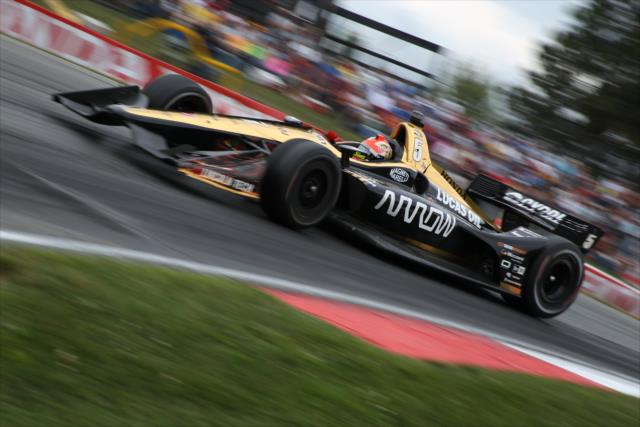 James Hinchcliffe roars over the Turn 5 hill during the Honda Indy 200 at Mid-Ohio -- Photo by: Matt Fraver