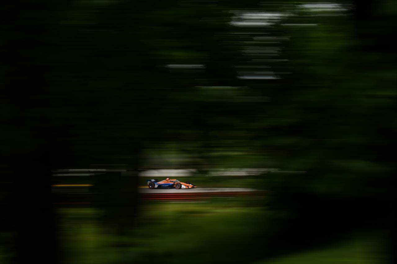 Scott Dixon - Honda Indy 200 at Mid-Ohio - By: James Black -- Photo by: James  Black