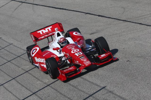 Tony Kanaan rolls down the front stretch during the early stages of the ABC Supply Wisconsin 250 at the Milwaukee Mile -- Photo by: Chris Jones