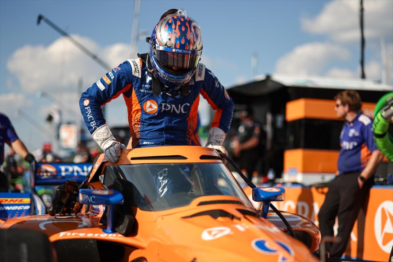 Scott Dixon - Snap-On Makers and Fixers 250 at the Milwaukee Mile - By: Chris Owens -- Photo by: Chris Owens