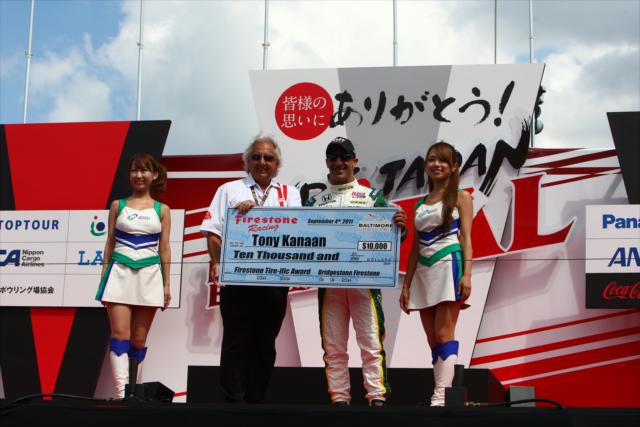 Tony Kanaan accepts the Firestone Tire-riffic Move Of The Race Award -- Photo by: Chris Jones