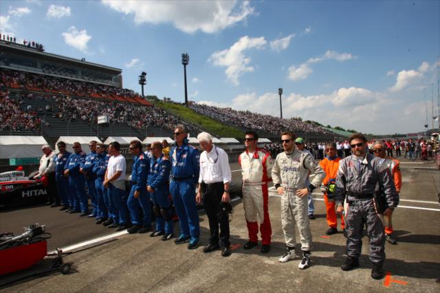 Newman/Haas Racing lined up for pre-race -- Photo by: Chris Jones