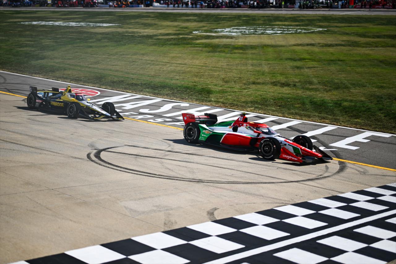Robert Shwartzman - Borchetta Bourbon Music City Grand Prix - By: James Black -- Photo by: James  Black