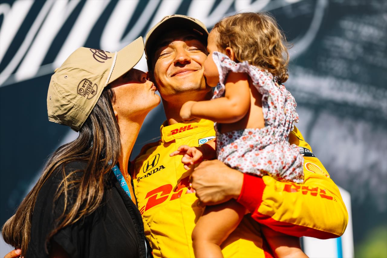 Esther, Alex and Lucia Palou - Borchetta Bourbon Music City Grand Prix - By: Joe Skibinski -- Photo by: Joe Skibinski