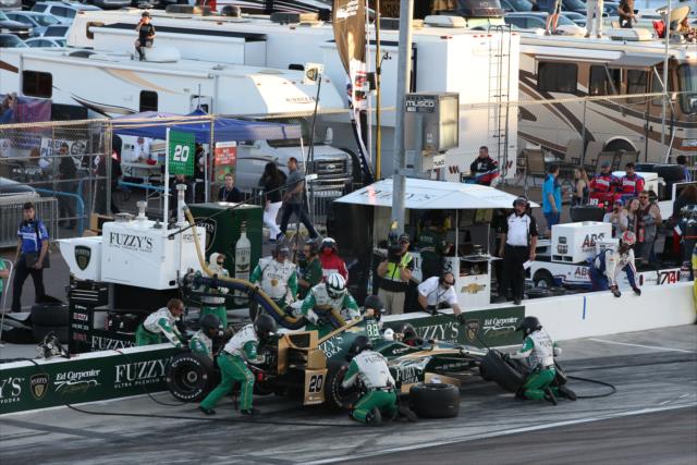 Ed Carpenter comes in for tires and fuel on pit lane during the Desert Diamond West Valley Phoenix Grand Prix -- Photo by: Chris Jones