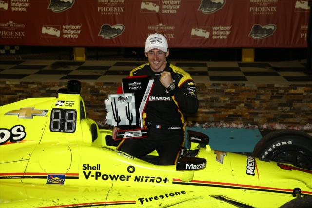 Simon Pagenaud celebrates his victory in the Desert Diamond West Valley Phoenix Grand Prix at Phoenix Raceway -- Photo by: Chris Jones