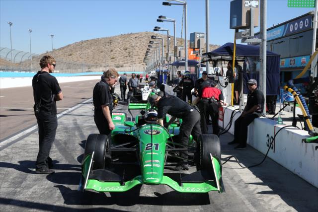 Spencer Pigot sits in his No. 21 Fuzzy's Vodka Chevrolet on pit lane during the rookie oval test at ISM Raceway -- Photo by: Chris Jones
