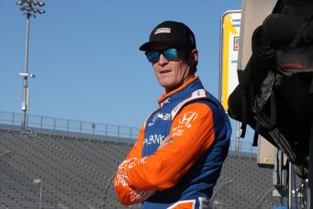 Scott Dixon waits along pit lane prior to the first on-track testing of the windscreen at ISM Raceway -- Photo by: Chris Jones
