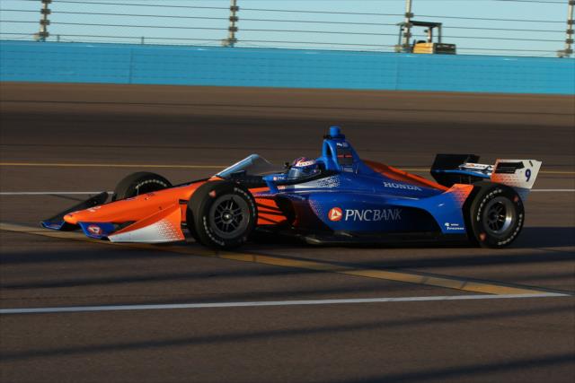 Scott Dixon pulls onto pit lane during the first on-track test of the windscreen at ISM Raceway -- Photo by: Chris Jones