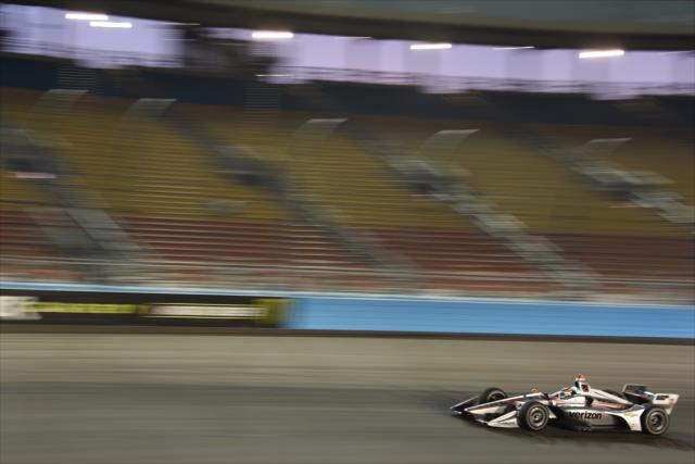 Will Power streaks through Turn 1 during the evening open test session at ISM Raceway -- Photo by: John Cote