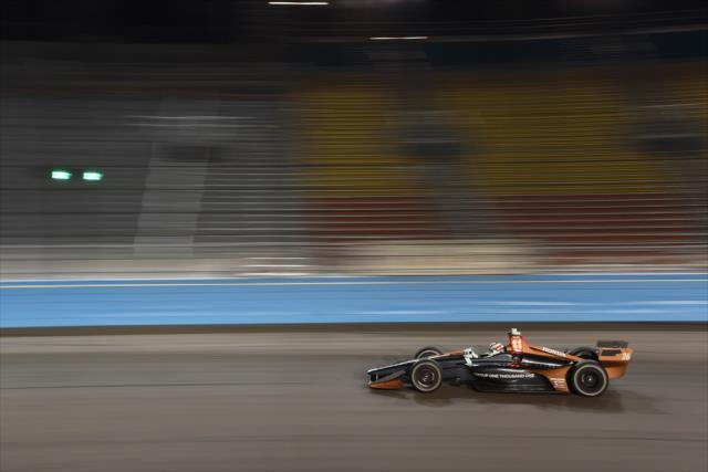 Zach Veach streaks through Turn 1 during the evening open test session at ISM Raceway -- Photo by: John Cote