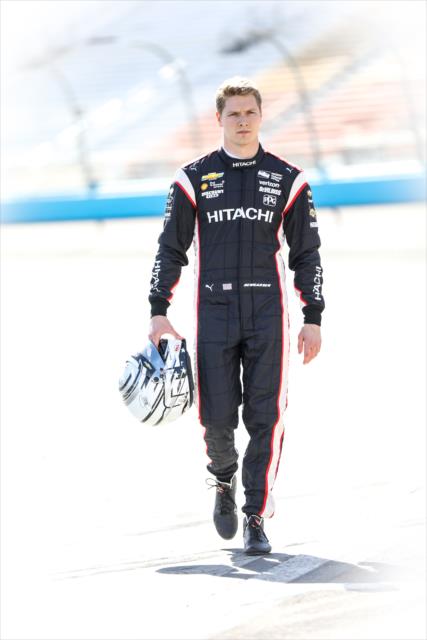 Josef Newgarden walks pit lane prior to the afternoon test session at ISM Raceway -- Photo by: Shawn Gritzmacher
