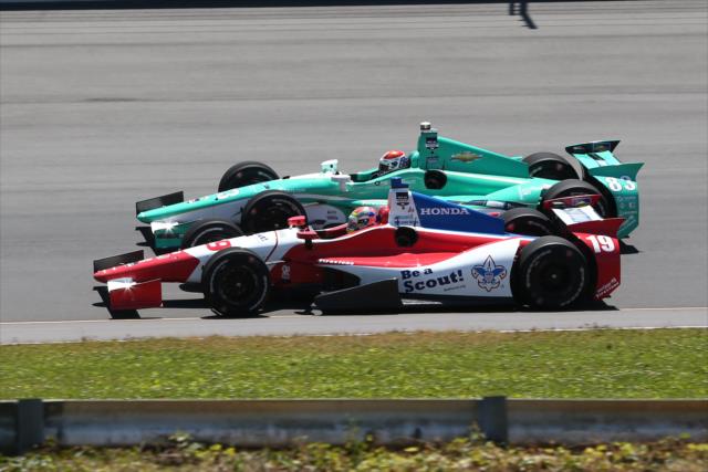 Justin Wilson and Charlie Kimball go side-by-side for the start of the Pocono INDYCAR 500 -- Photo by: Chris Jones