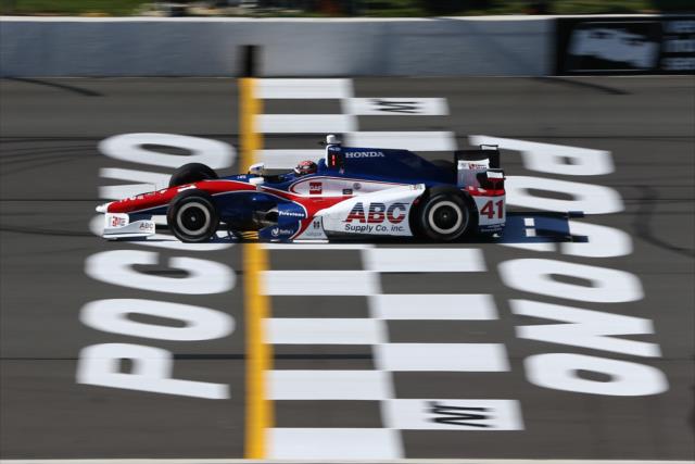 Jack Hawksworth flashes across the start/finish line during practice for the ABC Supply 500 at Pocono Raceway -- Photo by: Chris Jones
