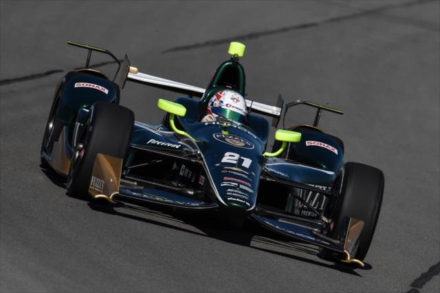 Josef Newgarden sets up for Turn 1 during practice for the ABC Supply 500 at Pocono Raceway -- Photo by: Chris Owens