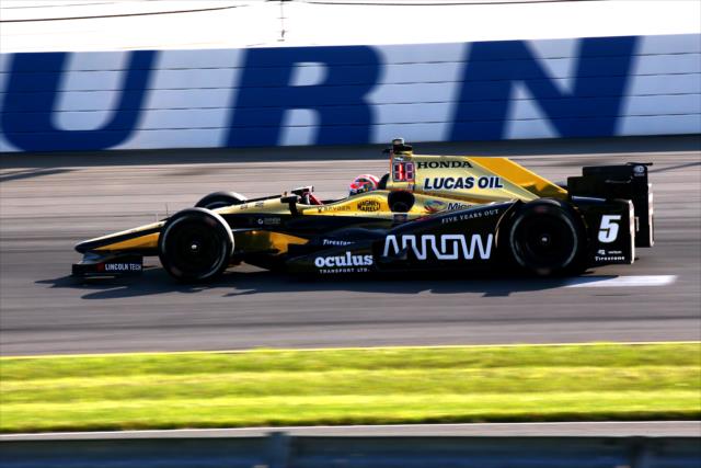 James Hinchcliffe exits Turn 3 during the final practice for the ABC Supply 500 at Pocono Raceway -- Photo by: Bret Kelley