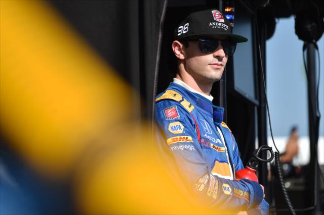 Alexander Rossi looks on from his pit stand following practice for the ABC Supply 500 at Pocono Raceway -- Photo by: Chris Owens