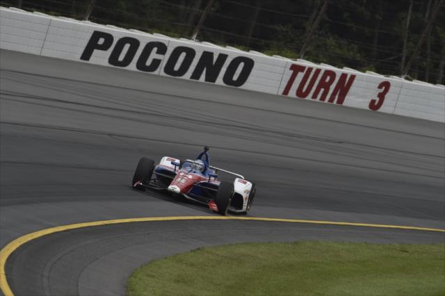 Tony Kanaan races through Turn 3 during practice for the ABC Supply 500 at Pocono Raceway -- Photo by: Chris Owens