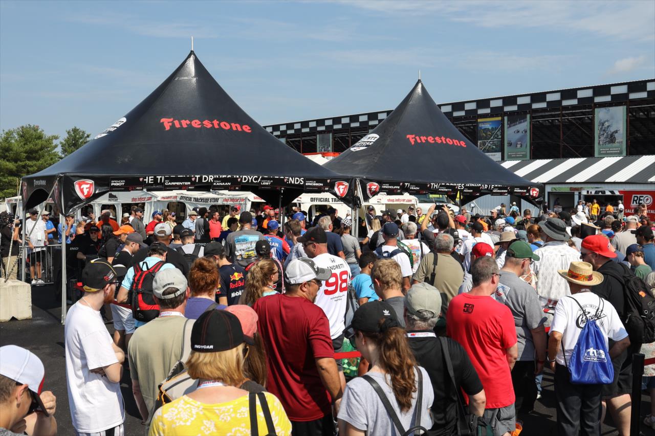 Fans in line at the IndyCar autograph session -- Photo by: Joe Skibinski