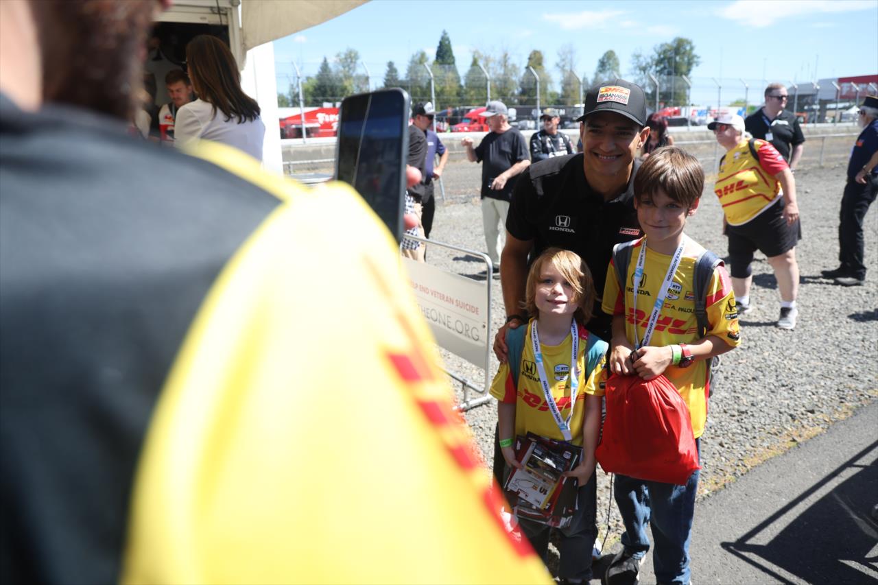 Alex Palou with fans - BITNILE.com Grand Prix of Portland - By: Joe Skibinski -- Photo by: Joe Skibinski
