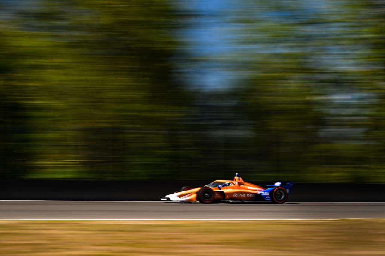 Scott Dixon - BITNILE.com Grand Prix of Portland - By: James Black -- Photo by: James  Black