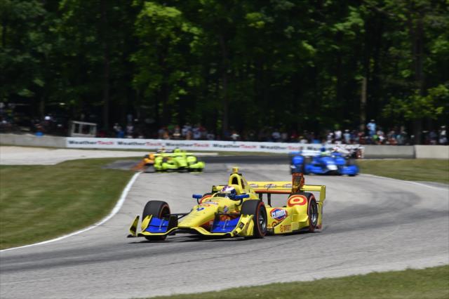 Scott Dixon sets up for Turn 7 during the KOHLER Grand Prix at Road America -- Photo by: Chris Owens