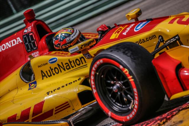 Ryan Hunter-Reay apexes Turn 12 during the KOHLER Grand Prix of Road America -- Photo by: Shawn Gritzmacher