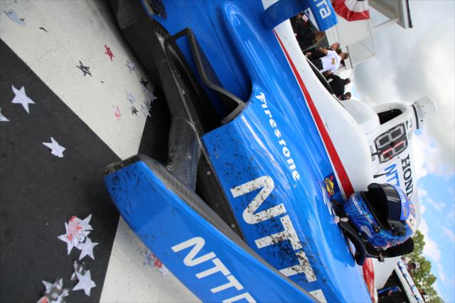 Battle scars adorn the No. 9 NTT Data Honda of Scott Dixon after his victory in the 2017 KOHLER Grand Prix at Road America -- Photo by: Matt Fraver