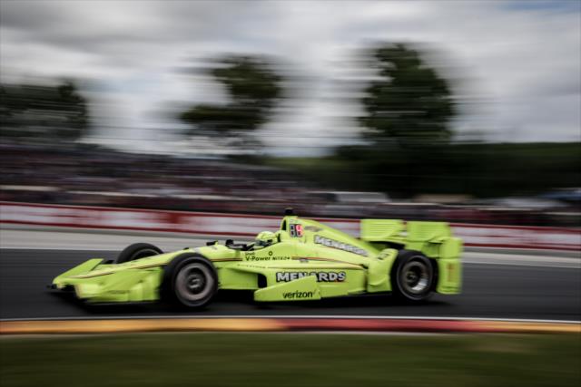 Simon Pagenaud hammers the Turn 5 apex during the KOHLER Grand Prix at Road America -- Photo by: Shawn Gritzmacher