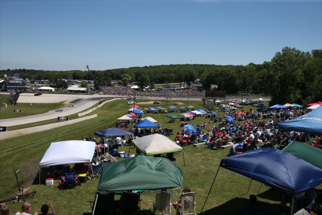 A fantastic crowd on hand watch the action in Turn 5 during the 2018 KOHLER Grand Prix at Road America -- Photo by: Chris Jones