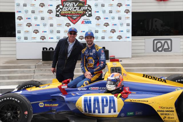 Alexander Rossi and his dad in Victory Lane -- Photo by: Chris Jones