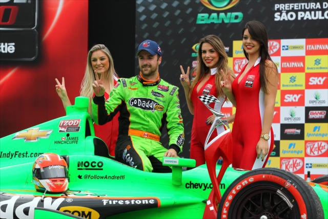 James Hinchcliffe celebrates in Victory Lane with Itiapava girls -- Photo by: Chris Jones