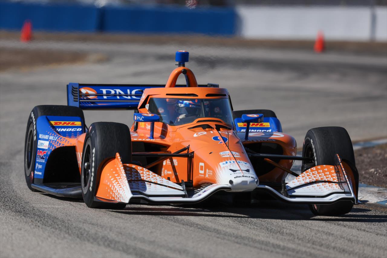View INDYCAR Sebring Test - Day 1 Photos